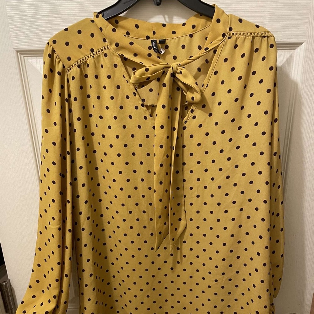 Yellow polka dot top